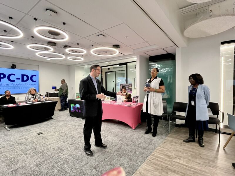 Image for the Tweet beginning: @DCOPC thanks the visiting charities